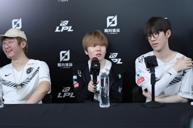 高价值的 高价值的