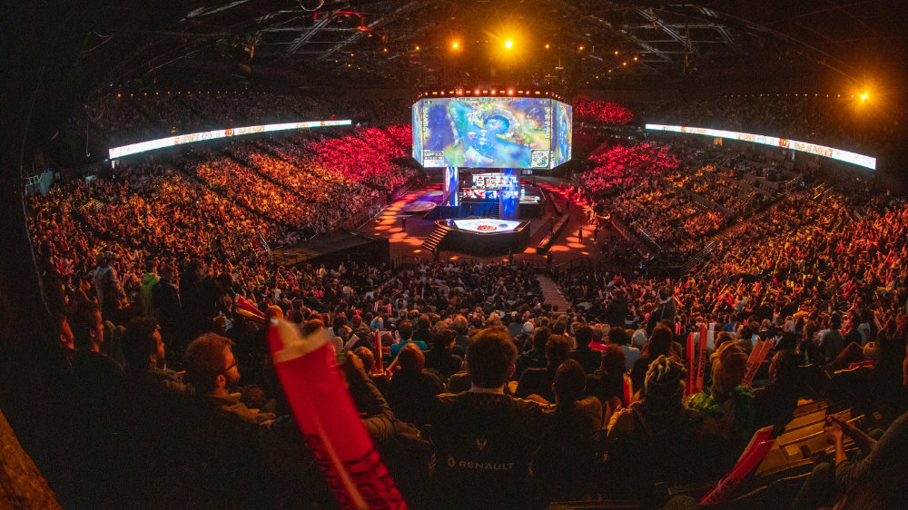 不仅意味着 不仅意味着