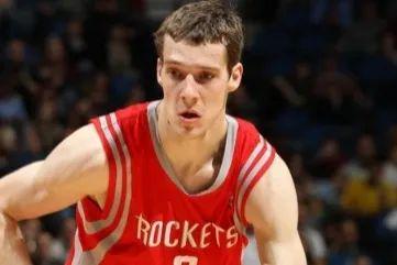 她代表了新 她代表了新